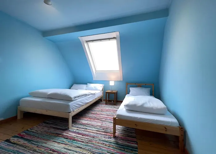 Uebernachten In Grosser Maisonette-Wohnung By Rabe