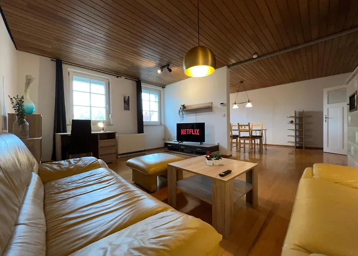 Uebernachten In Grosser Maisonette-Wohnung By Rabe