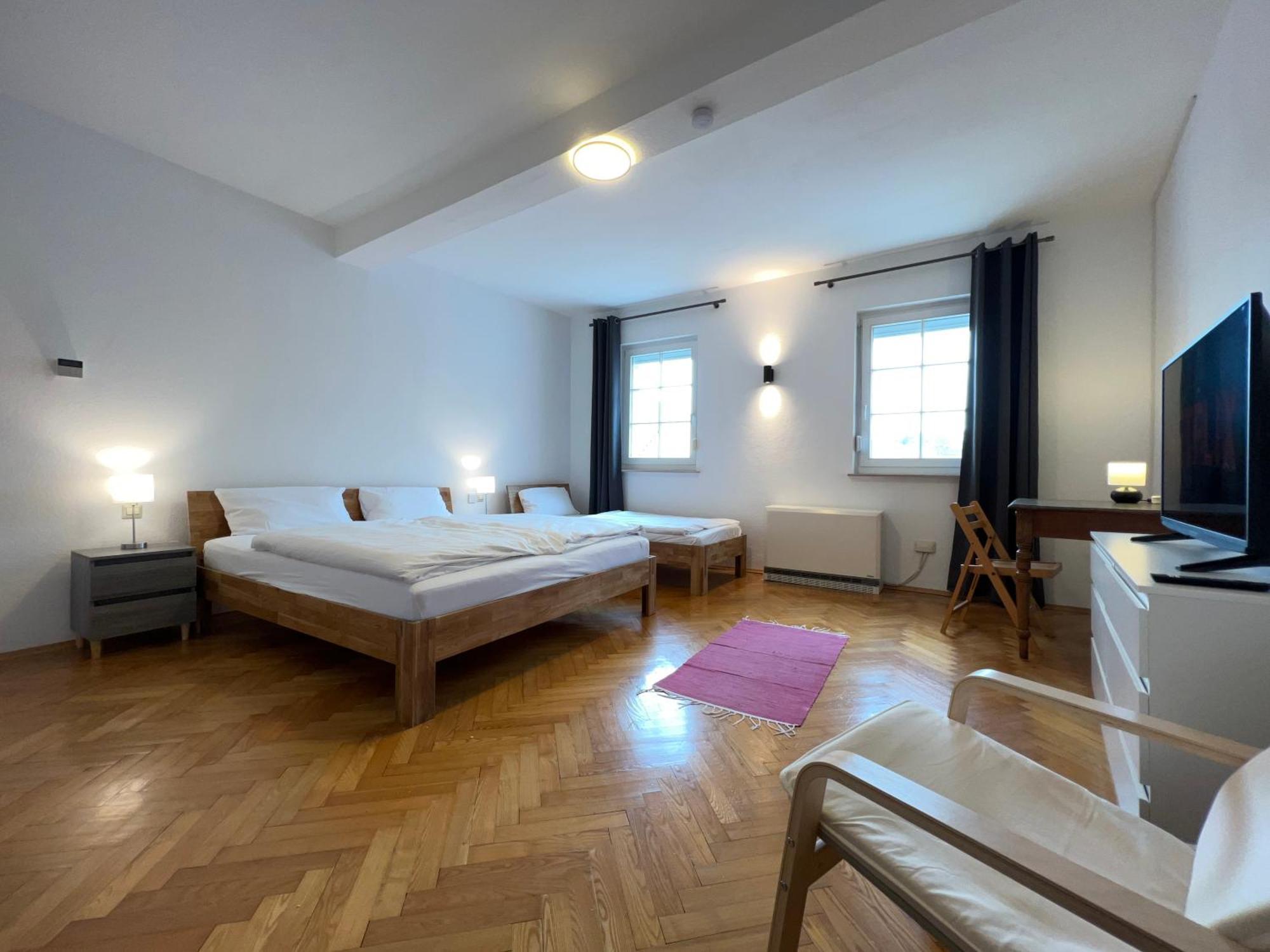 Uebernachten In Grosser Maisonette-wohnung By Rabe * Karlsruhe