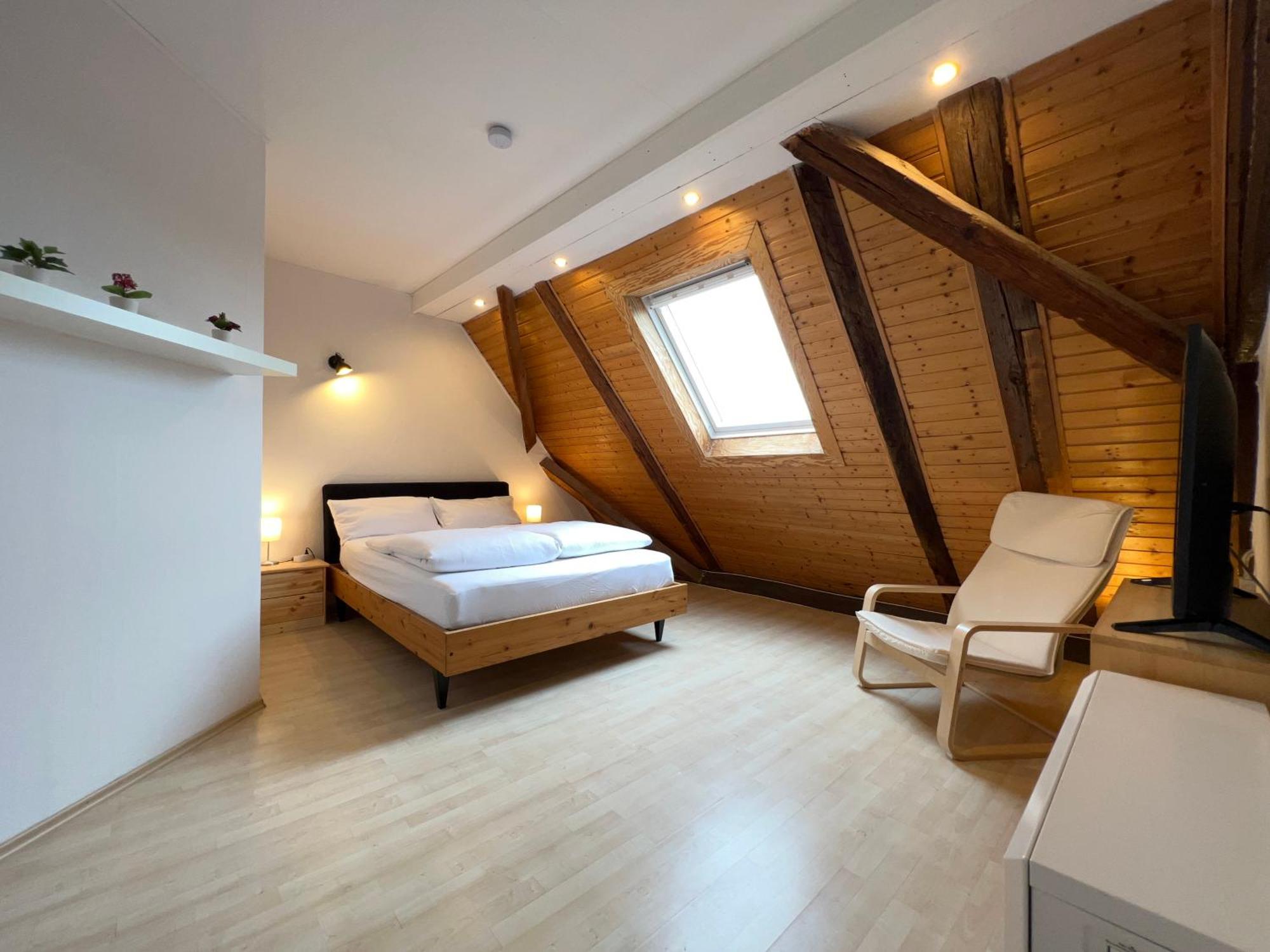 Uebernachten In Grosser Maisonette-wohnung By Rabe * Karlsruhe