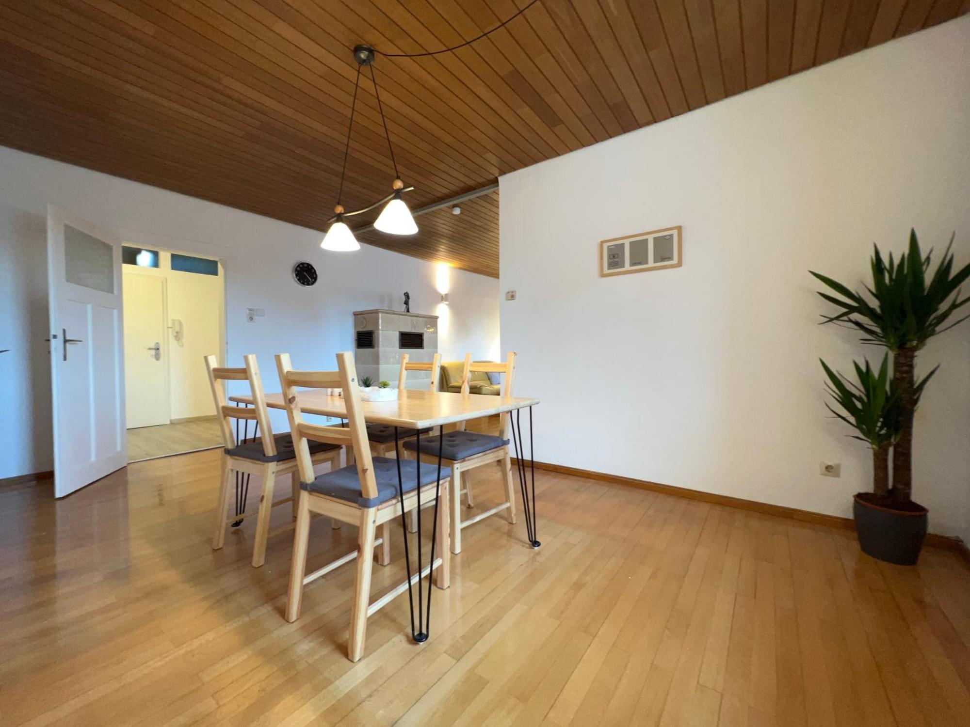 Uebernachten In Grosser Maisonette-wohnung By Rabe *